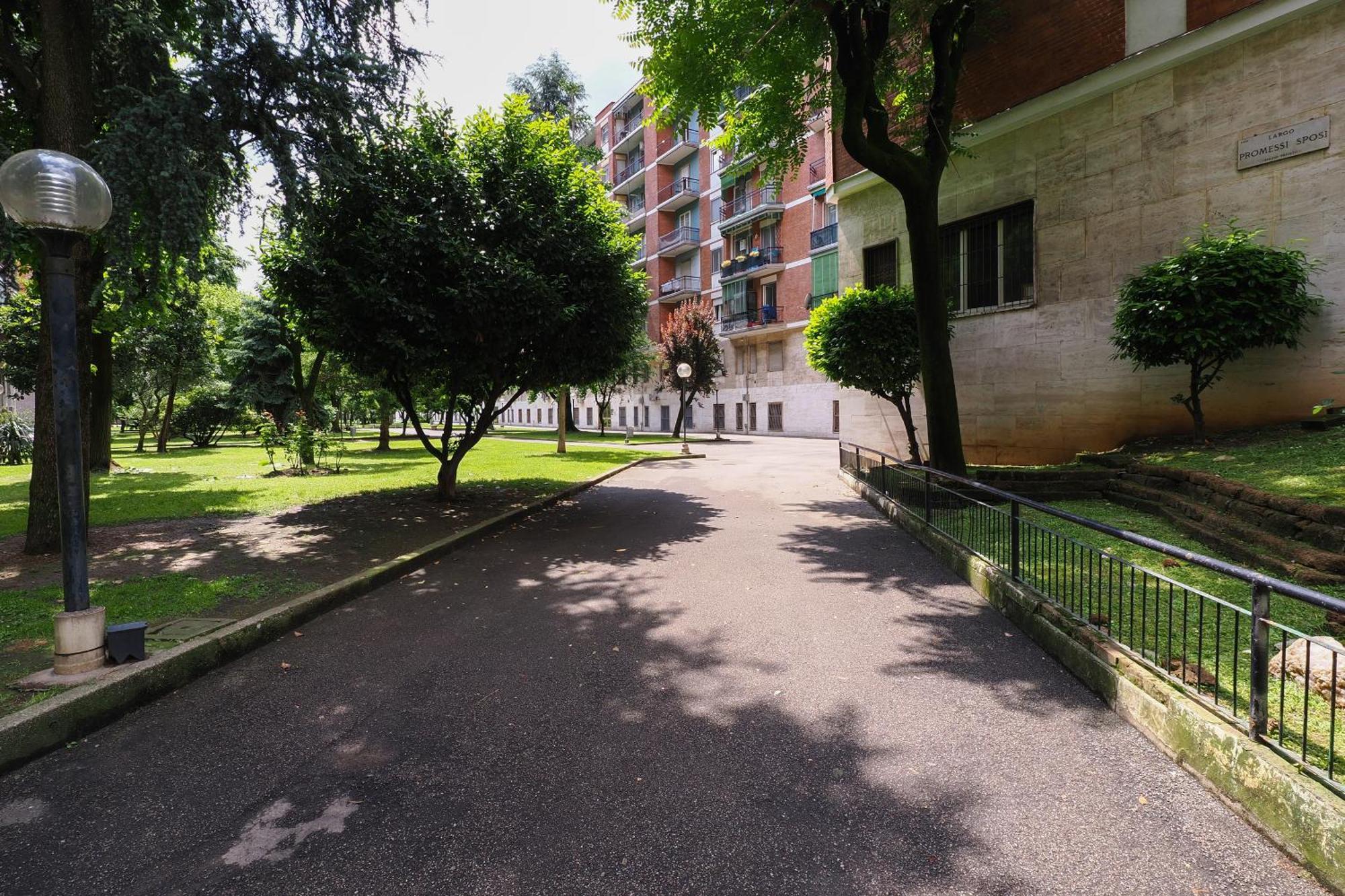 Primopiano - Promessi Sposi Apartment Milano Ngoại thất bức ảnh